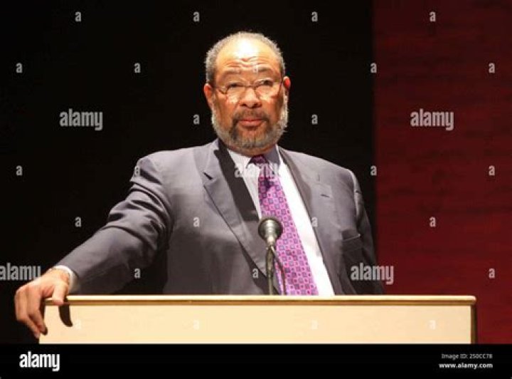 Richard D. Parsons (Business Executive) - Age, Birthday, Bio, Facts, Family, Net Worth, Height & More