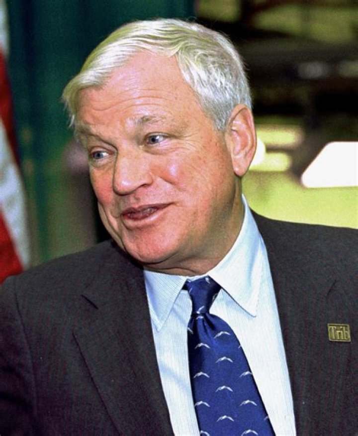 Richard Mellon Scaife’s biography, net worth, fact, career, awards and life story