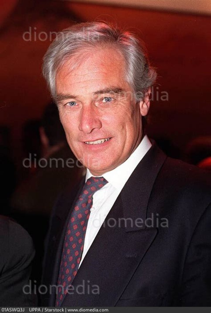 Robert Kilroy-Silk Biography, Age, Height, Wife, Net Worth, Family