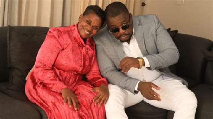 Robert Mambo Mumba Biography, Age, Height, Wife, Net Worth, Family