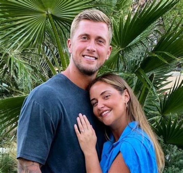 Robert Osborne Biography, Age, Height, Wife, Net Worth, Family