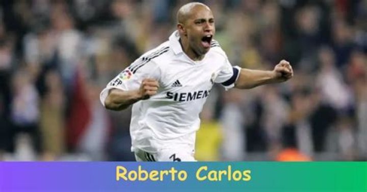 Roberto Carlos Biography, Age, Height, Net Worth, Family