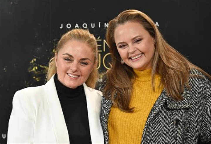 Rocío Dúrcal Biography, Age, Height, Husband, Net Worth, Family