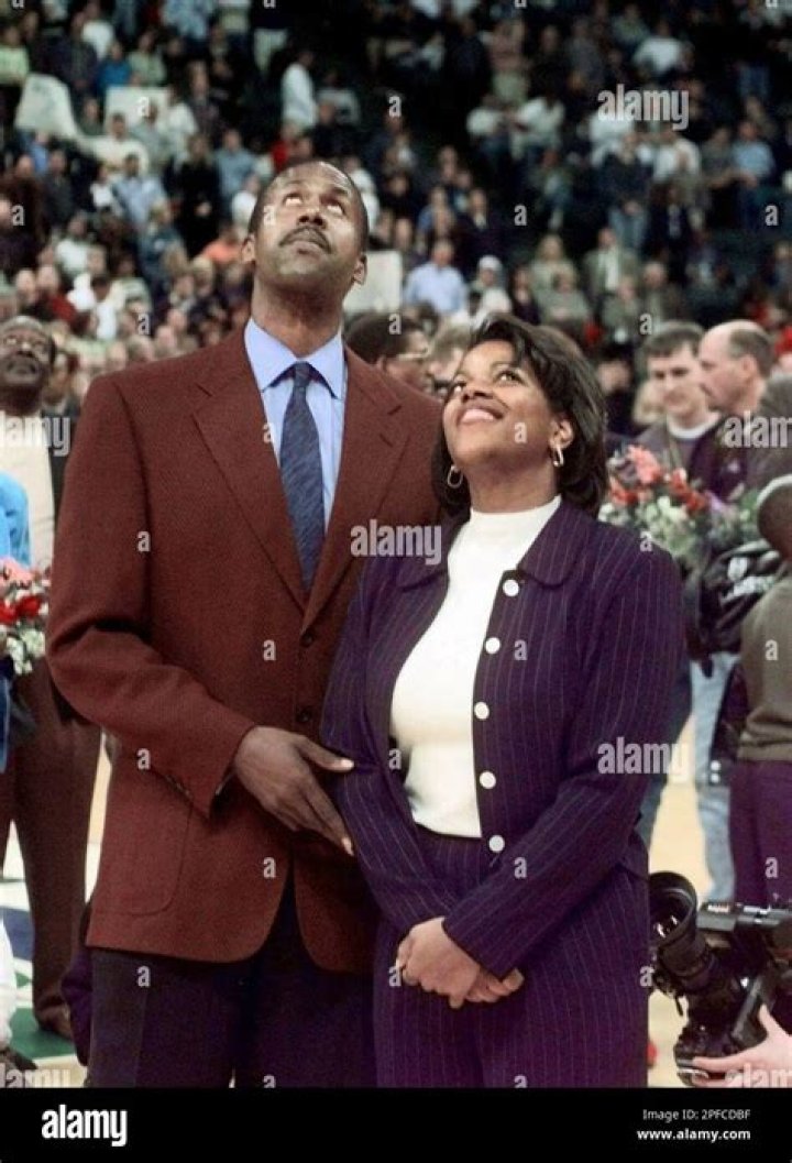 Rolando Blackman Biography, Age, Height, Wife, Net Worth, Family