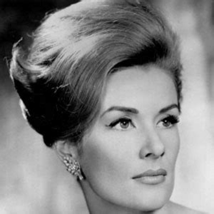 Sally Ann Howes (Movie Actress) - Age, Birthday, Bio, Facts, Family, Net Worth, Height & More