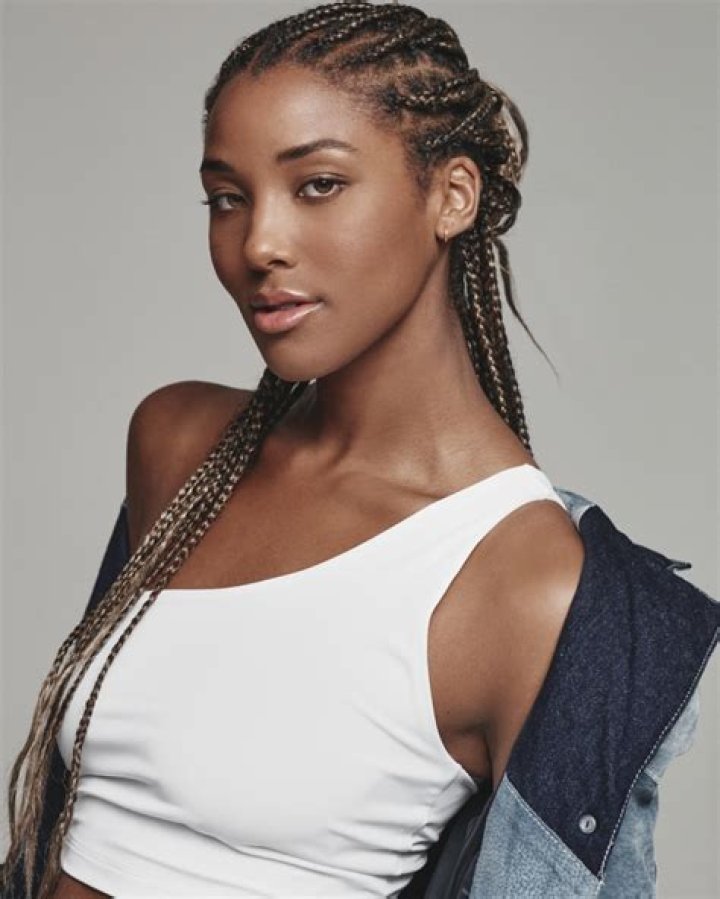 Sasha Gabriella Fox (Actress) Wiki, Bio, Age, Height, Weight, Family, Net Worth, Boyfriend, Career, Facts