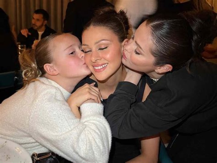 Scarlett Teefey And Gracie Elliot Teefey – Selena Gomez’s Half-Sister