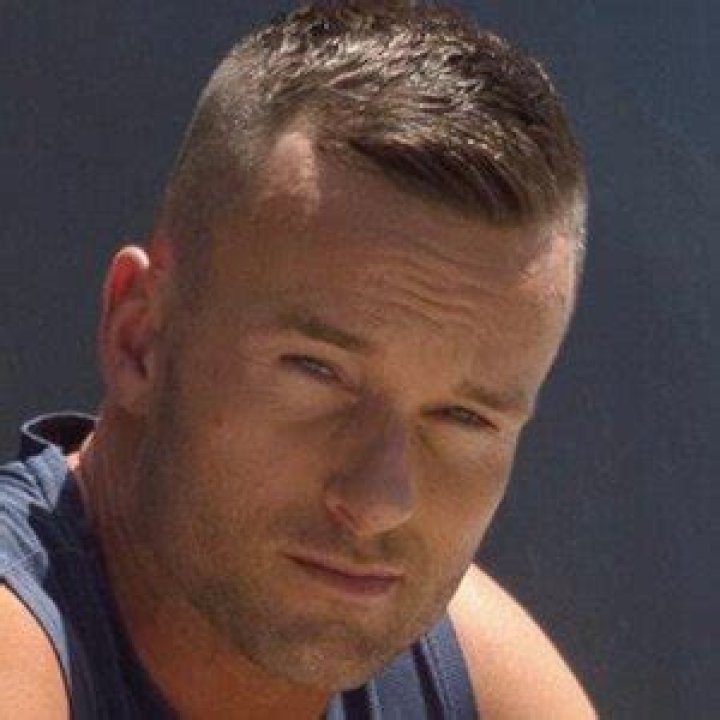 Scott Mathison (Fitness Instructor) - Age, Birthday, Bio, Facts, Family, Net Worth, Height & More