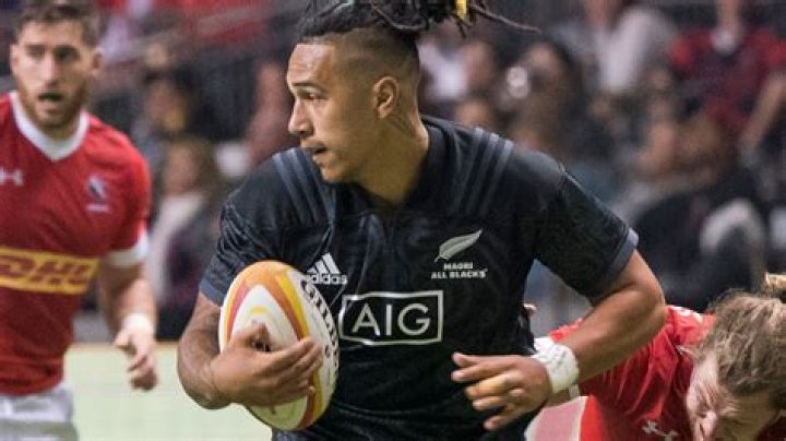 Sean Wainui (Rugby Player) - Age, Birthday, Bio, Facts, Family, Net Worth, Height & More