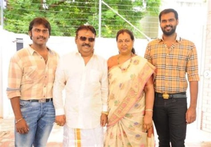 Shanmuga Pandian Biography, Age, Height, Wife, Net Worth, Family