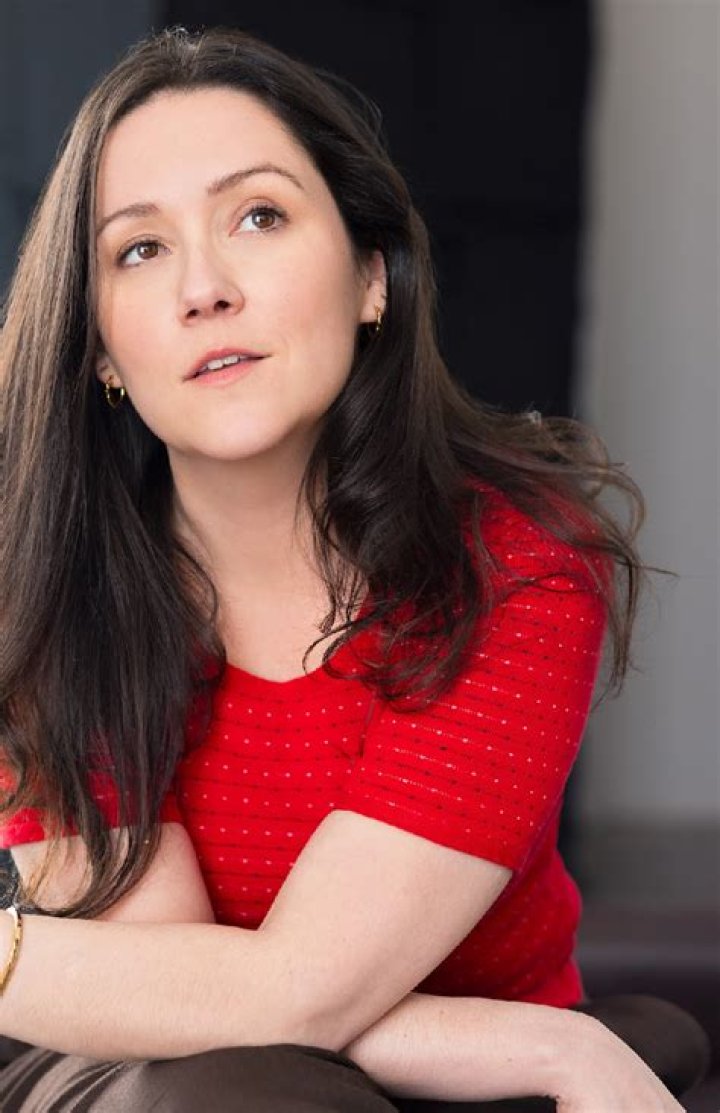 Shannon Woodward Biography, Age, Height, Husband, Net Worth, Family