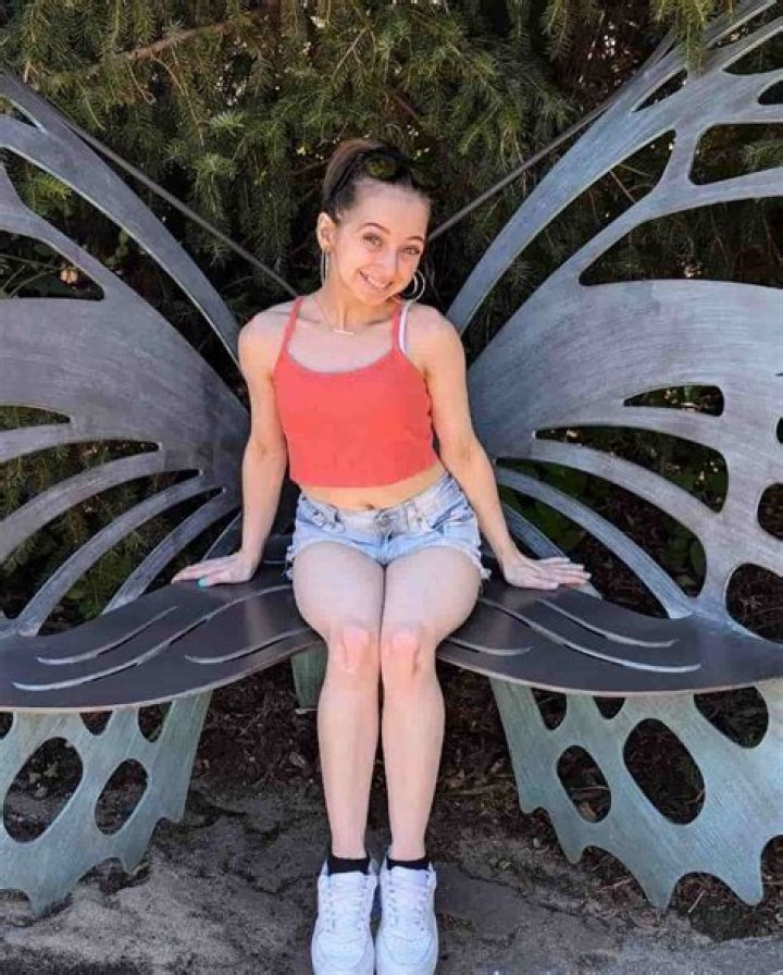 Shauna Bloom Biography, Age, Height, Husband, Net Worth, Family