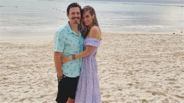 Sierra Dawn Thomas (Reality Star) - Age, Birthday, Bio, Facts, Family, Net Worth, Height & More