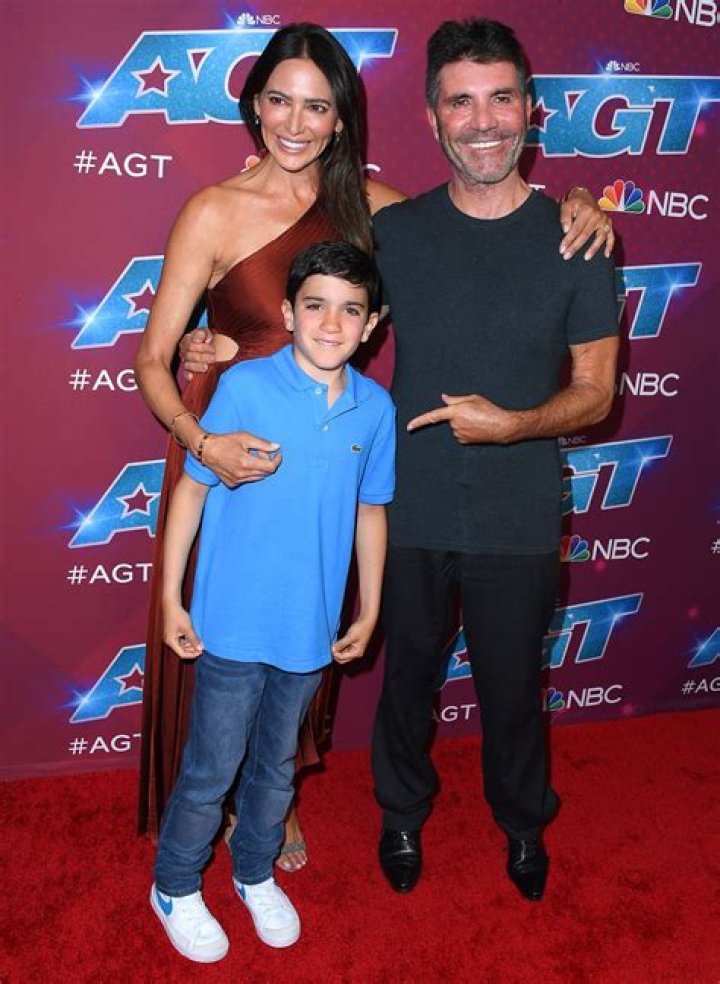 Simon Cowell (Talent Manager) - Age, Birthday, Bio, Facts, Family, Net Worth, Height & More