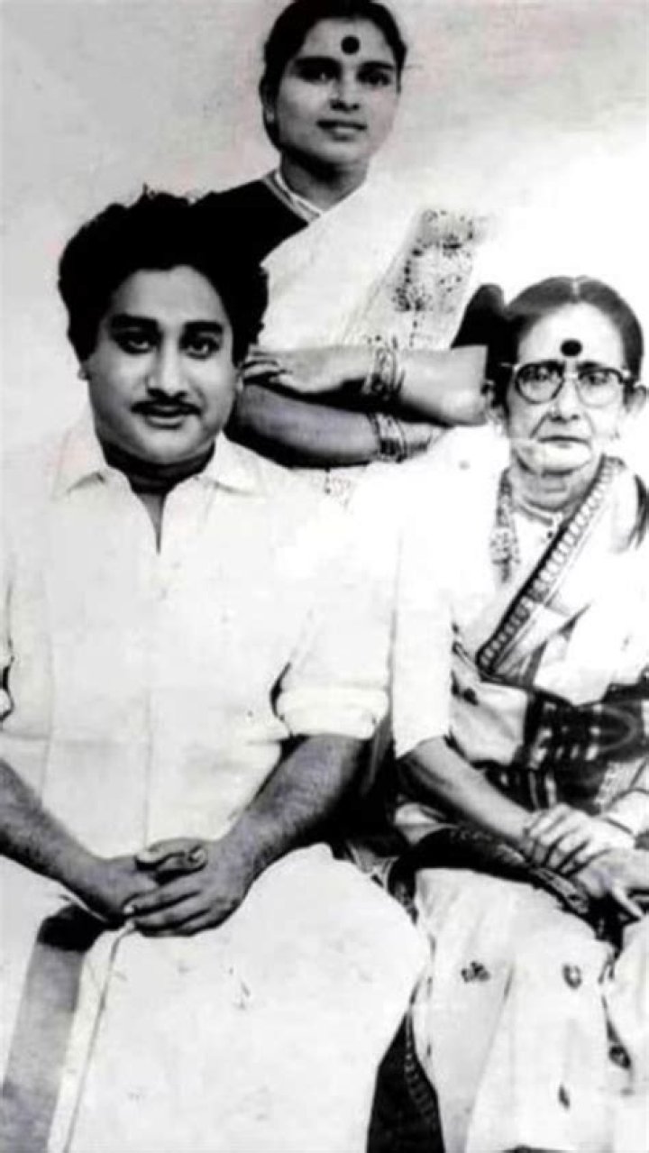 Sivaji Ganesan Biography, Age, Height, Wife, Net Worth and Family