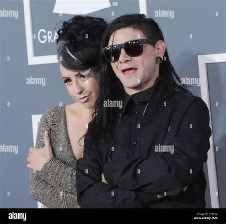 Skrillex Girlfriend Kayla Lauren, Are They Still Together?