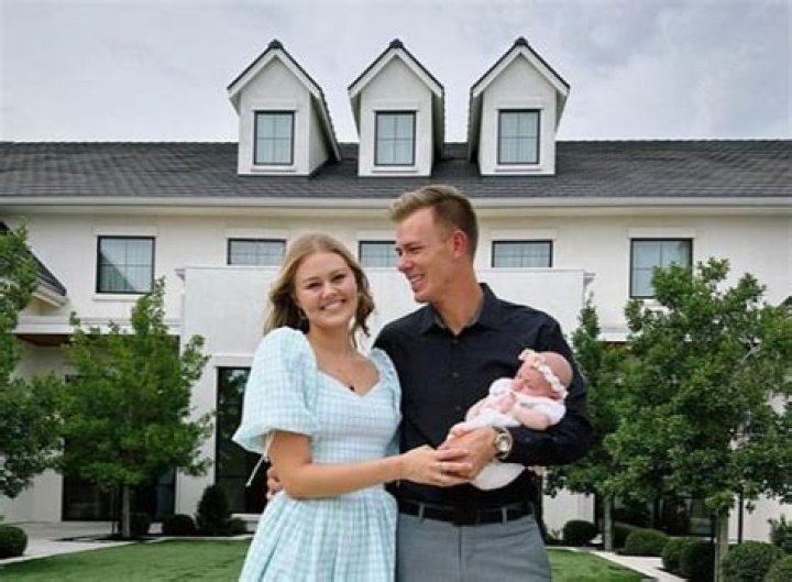 Sonny Weems Biography, Age, Height, Wife, Net Worth, Family