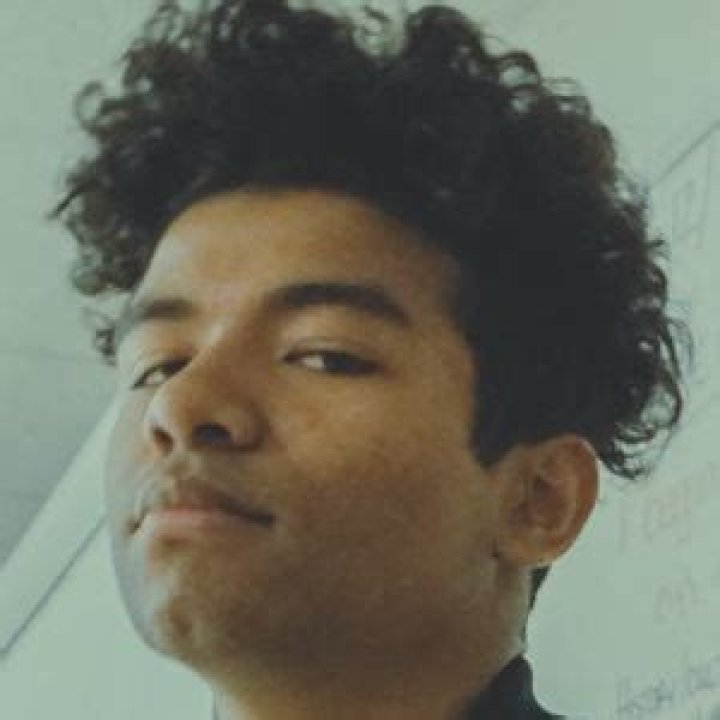 Steezy Kane (YouTube Star) - Age, Birthday, Bio, Facts, Family, Net Worth, Height & More