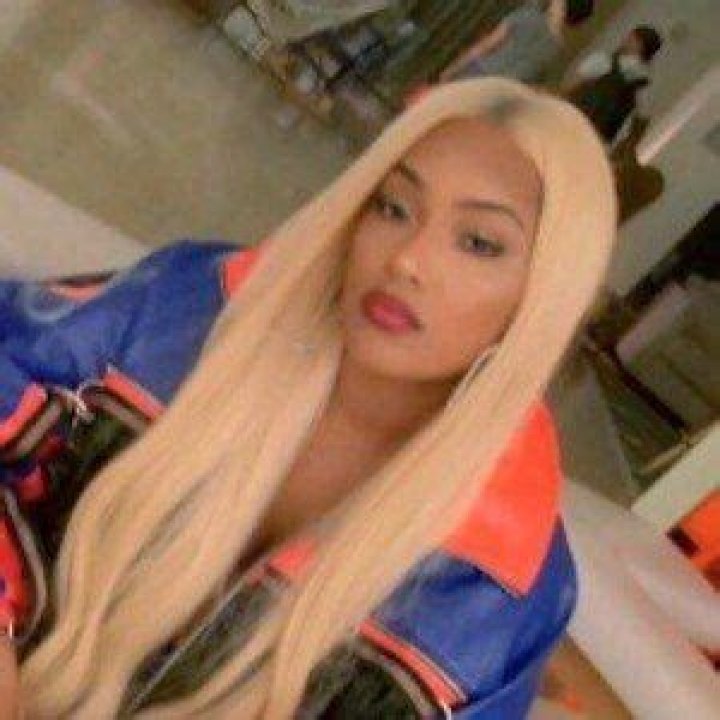 Stefflon Don (Rapper) - Age, Birthday, Bio, Facts, Family, Net Worth, Height & More