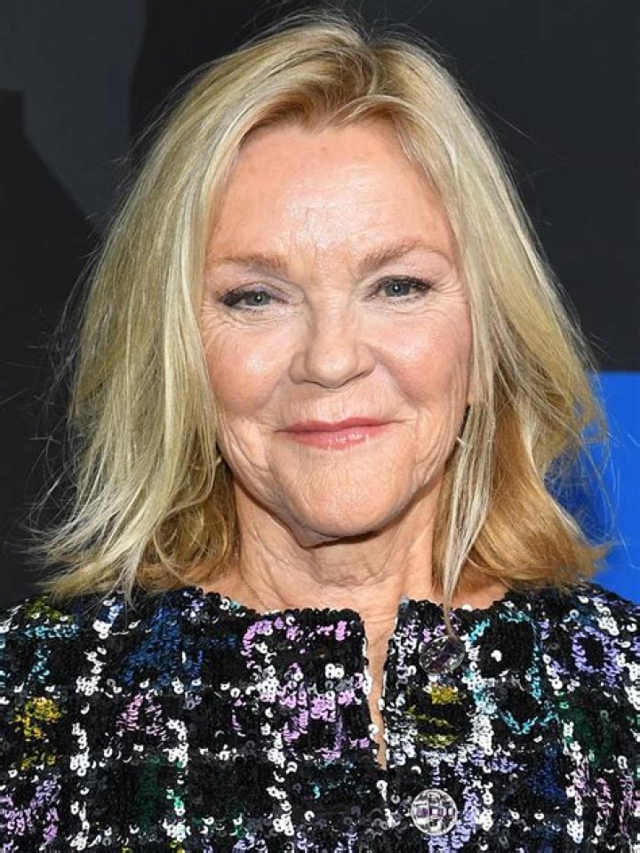 Stephanie Faracy Biography, Age, Height, Husband, Net Worth, Family