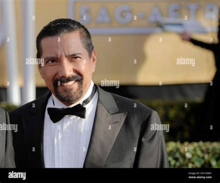 Steven Michael Quezada biografía, edad, altura, esposo, net worth, familia
