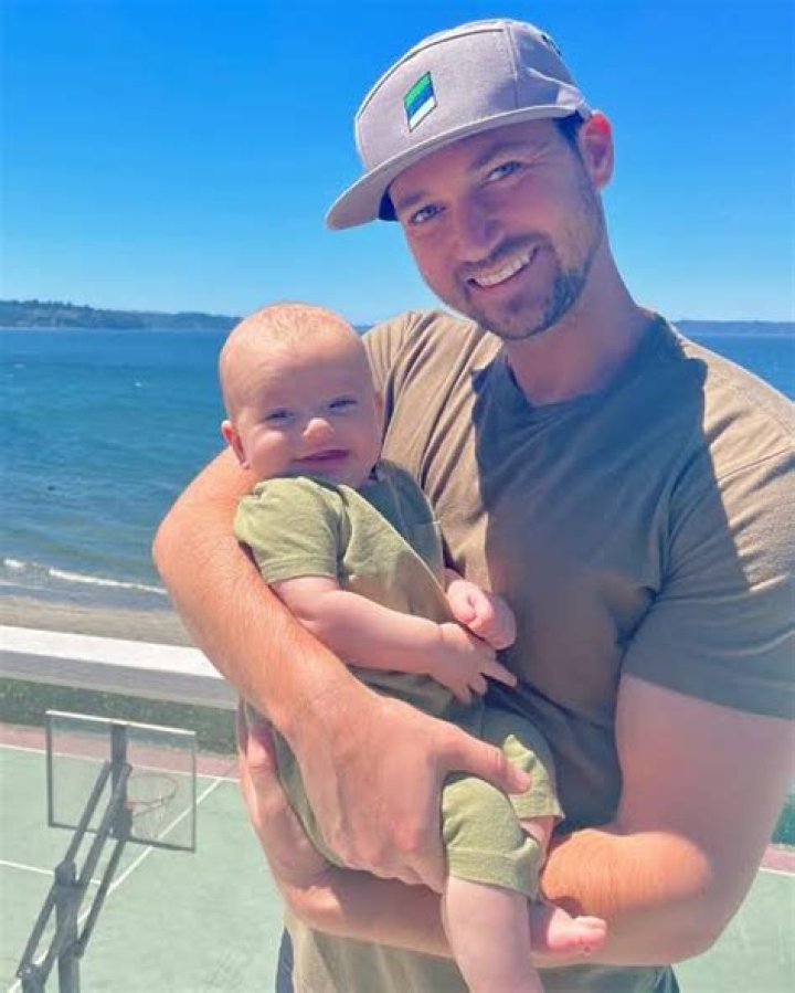 Stevin John (Blippi) Bio, Wiki, Age, Height, Wife, Children, Family, YoutTube, and Net Worth.