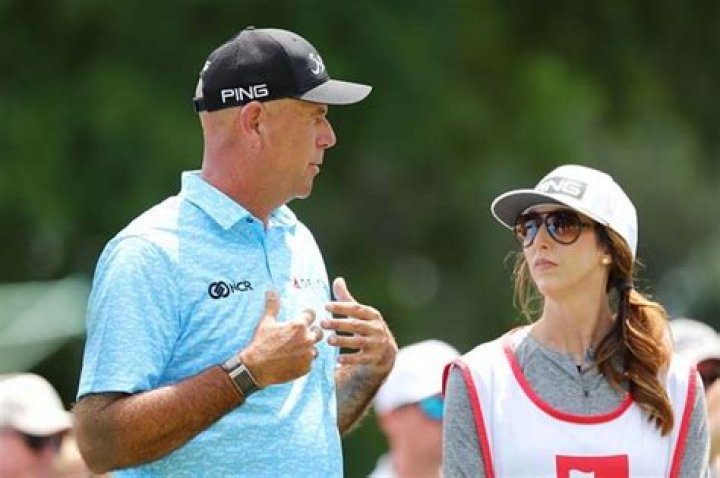 Stewart Cink Wiki, Age, Children, Wife, Height, Tan Line, PGA, Net Worth