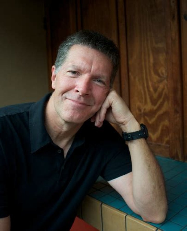 Stone Phillips Biography, Age, Height, Wife, Net Worth, Family