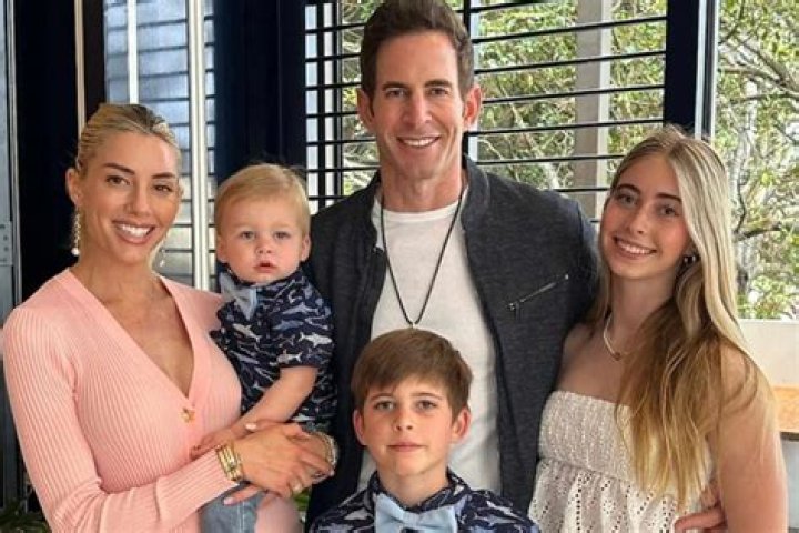 Tarek El Moussa Wife, Net Worth, Wiki, Ex-Wife, Wedding, Age, Girlfriend, Kids