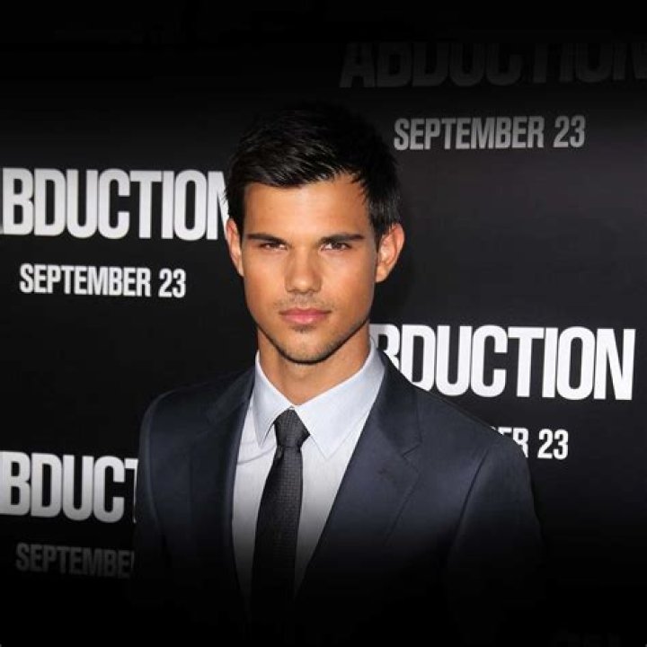 Taylor Lautner’s net worth, fact, career, awards, biography & life story
