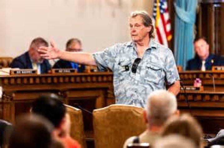 Ted Nugent’s Net Worth, Age, Height, Weight, Wife, Kids, Bio-Wiki