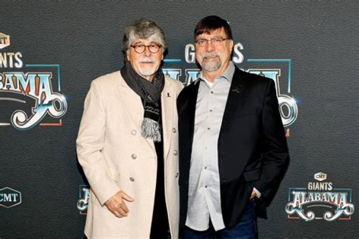 Teddy Gentry Biography, Age, Height, Wife, Net Worth, Family