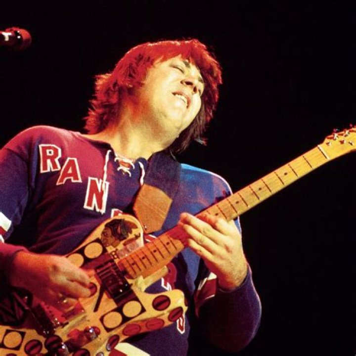 Terry Kath (Guitarist) - Age, Birthday, Bio, Facts, Family, Net Worth, Height & More