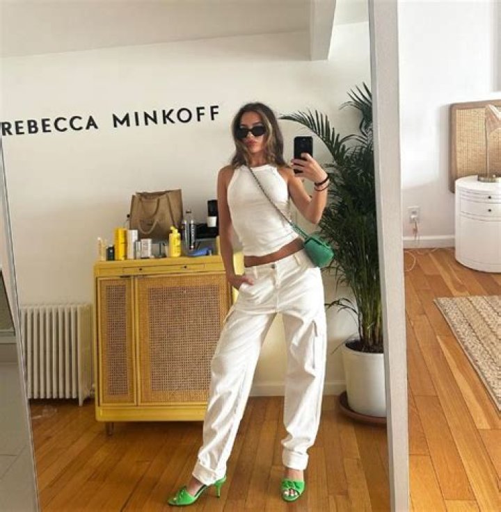 Tessa Brooks Weight Loss: How Did She Lose Weight? Then and Now Pictures Examined!