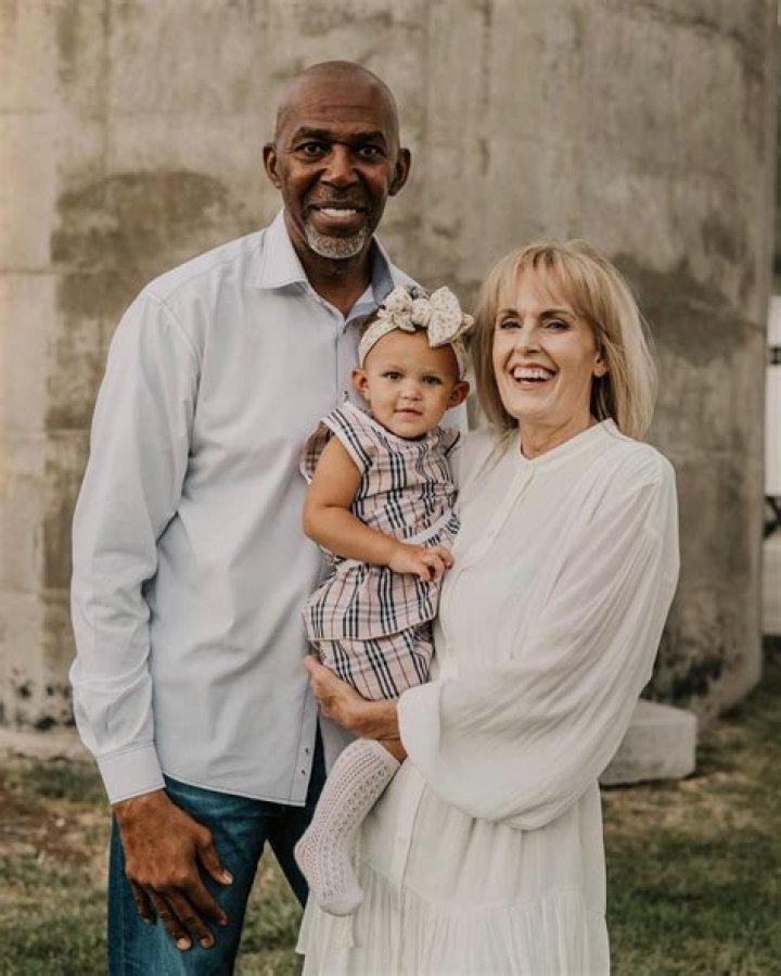 Thurl Bailey Age, Wiki, Biography, Wife, Children, Salary, Net Worth, Parents