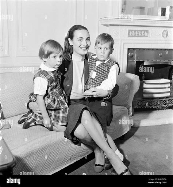 Tony Huston Biography, Age, Height, Wife, Net Worth, Family