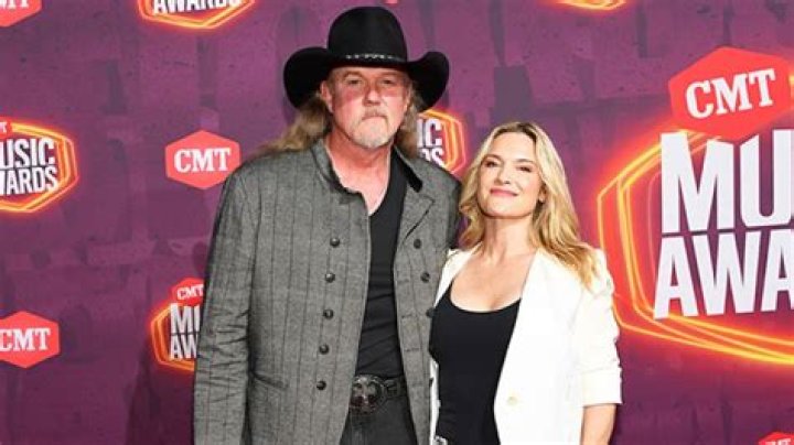Trace Adkins’s net worth, biography, fact, career, awards and life story