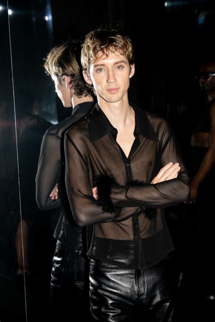 Troye Sivan’s net worth, fact, career, awards, biography & life story