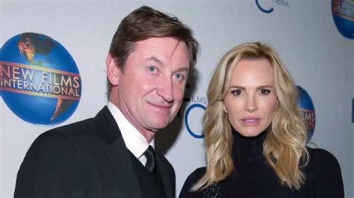 Wayne Gretzky Biography, Age, Height, Wife, Net Worth, Family