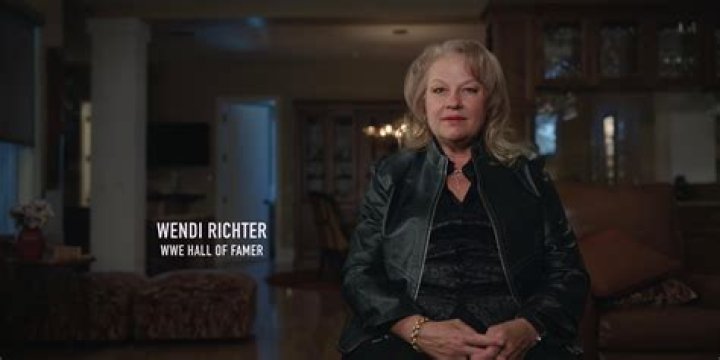 Wendi Richter biografía, edad, altura, esposa, net worth, familia