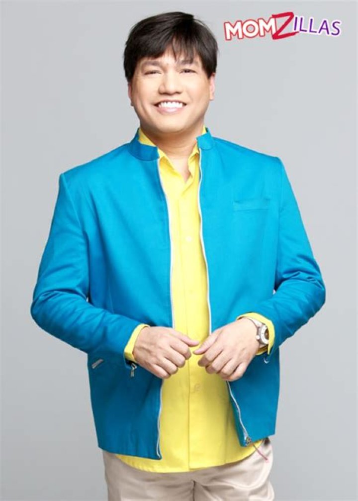 Wenn V. Deramas Biography, Age, Height, Wife, Net Worth, Family