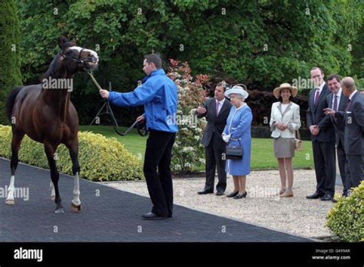 What is Lady Chryss O’Reilly famous for?