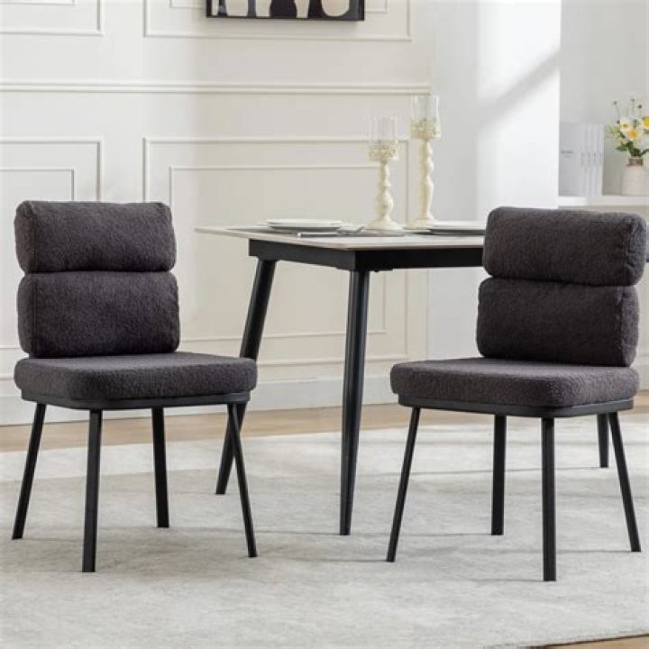 What is the difference between a side chair and a dining chair