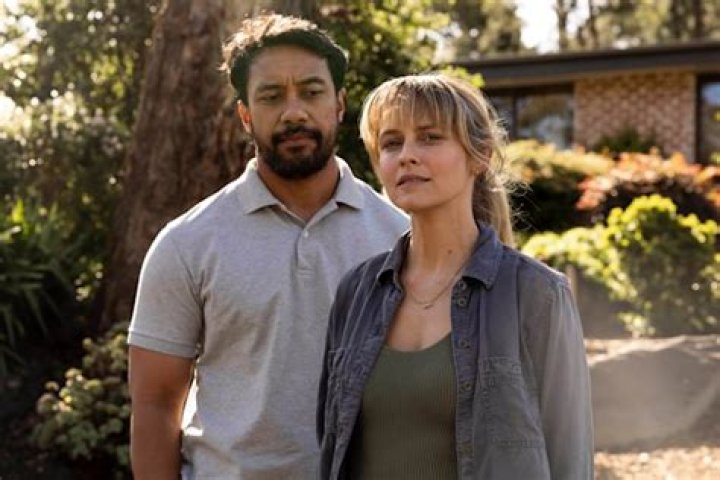 Who Is Actor Dominic Ona-Ariki? Everything To Know