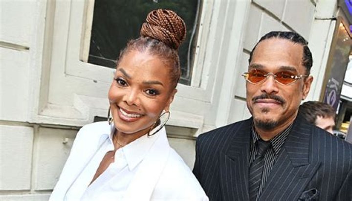 Who Is Donna Farrakhan Muhammad Married To? 10 Facts To Know About