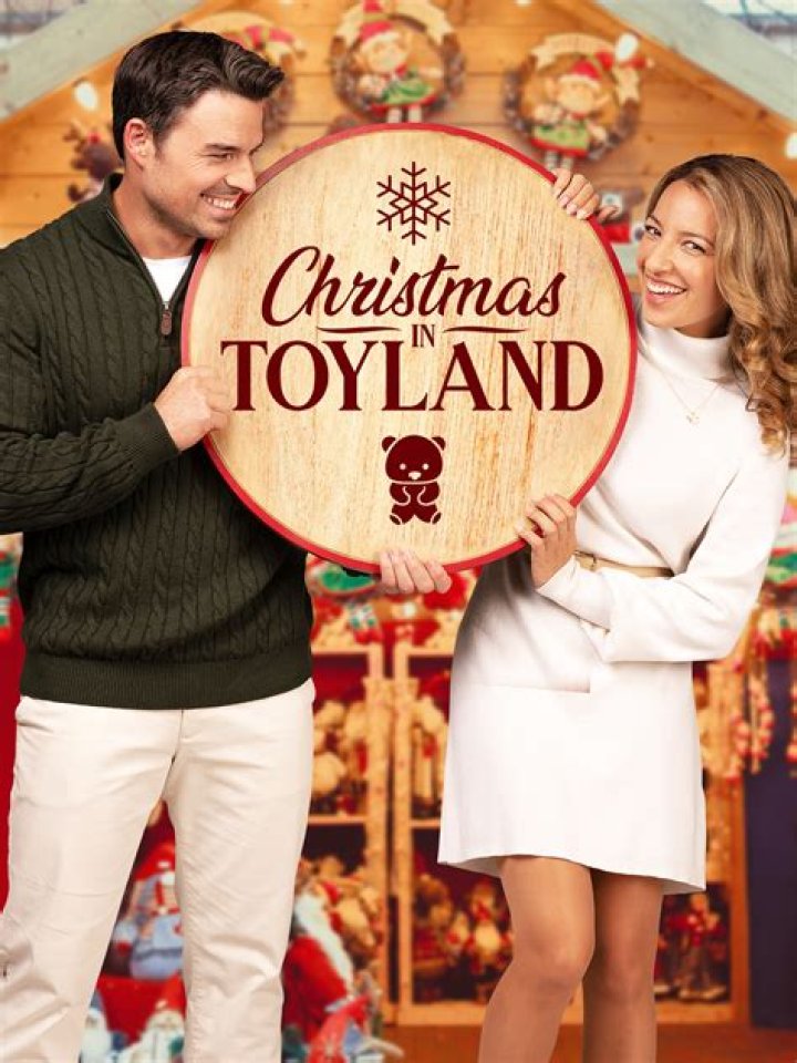 Who Is Elena Wolfe? Christmas In Toyland Actress and Her Career So Far