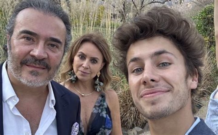 Who Is Fernando Martínez Zurita And Teresa Arrellano? Meet The Parents Of Mexican Vlogger Juanpa Zurita On Instagram