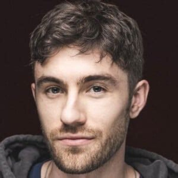 Will Burkart (Comedian) - Age, Birthday, Bio, Facts, Family, Net Worth, Height & More