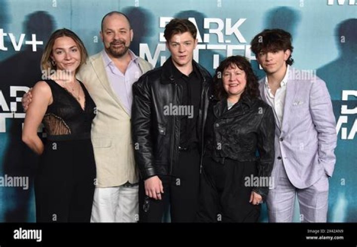 Winslow Fegley (TV Actor) - Age, Birthday, Bio, Facts, Family, Net Worth, Height & More