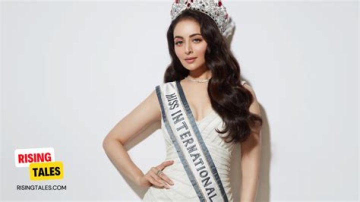 Zoya Phan Biography, Age, Height, Husband, Net Worth, Family